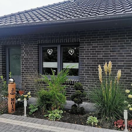 Ferienwohnung Am Dock Apen Экстерьер фото